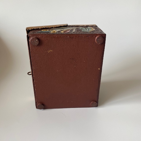 Vintage TOOLED LEATHER BOX with Drawers Leather on Wood Hand Painted Rare - Picture 10 of 10